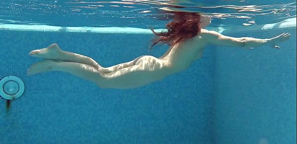  Nicole Pearl water fun naked